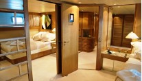 DANGLETERRE II  Cabin